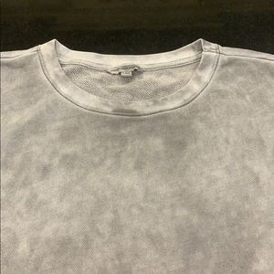 crew neck sweatshirt